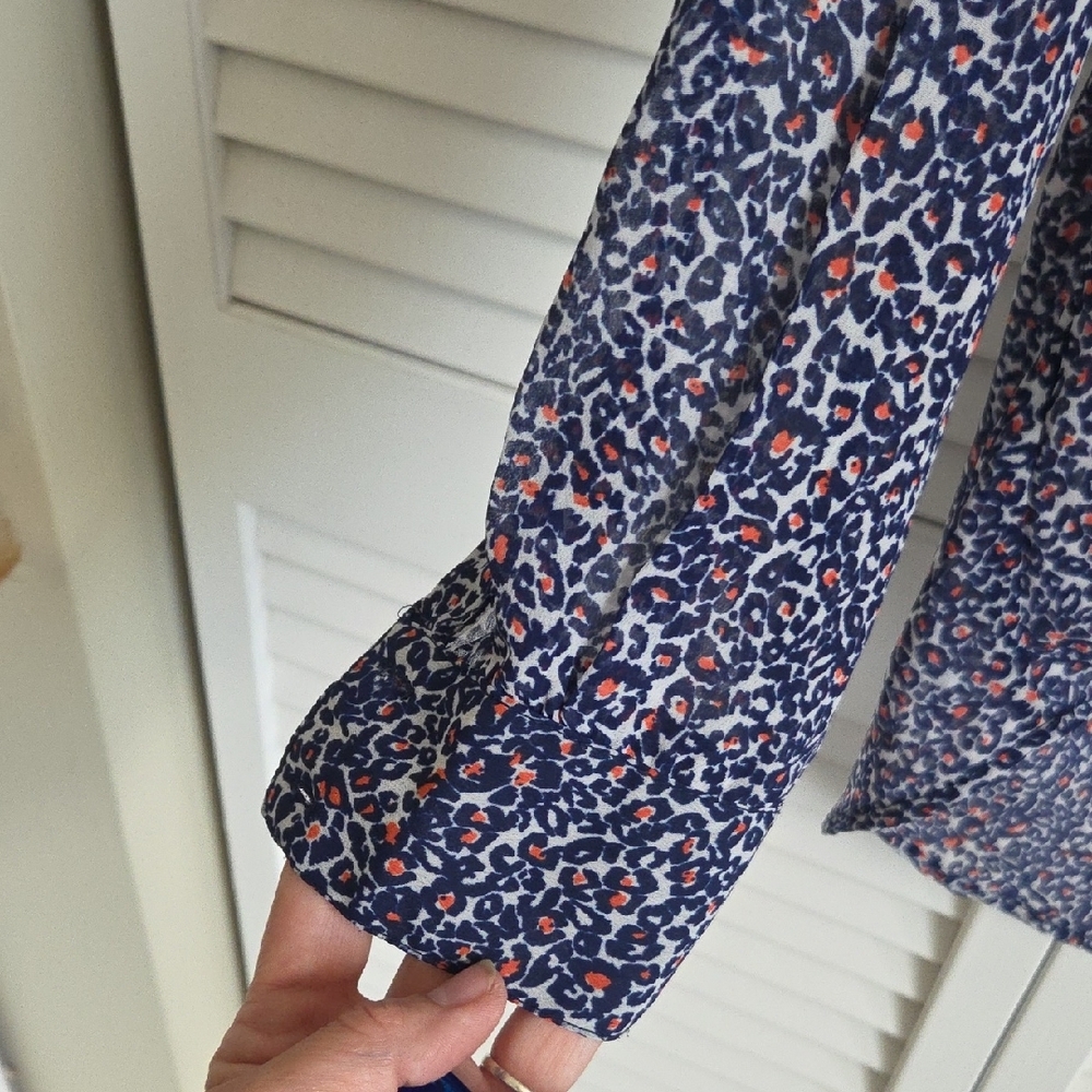 Jessica Simpson Blue Blouse with Mandarin Collar and Relaxed Fit - Picture 4 of 6